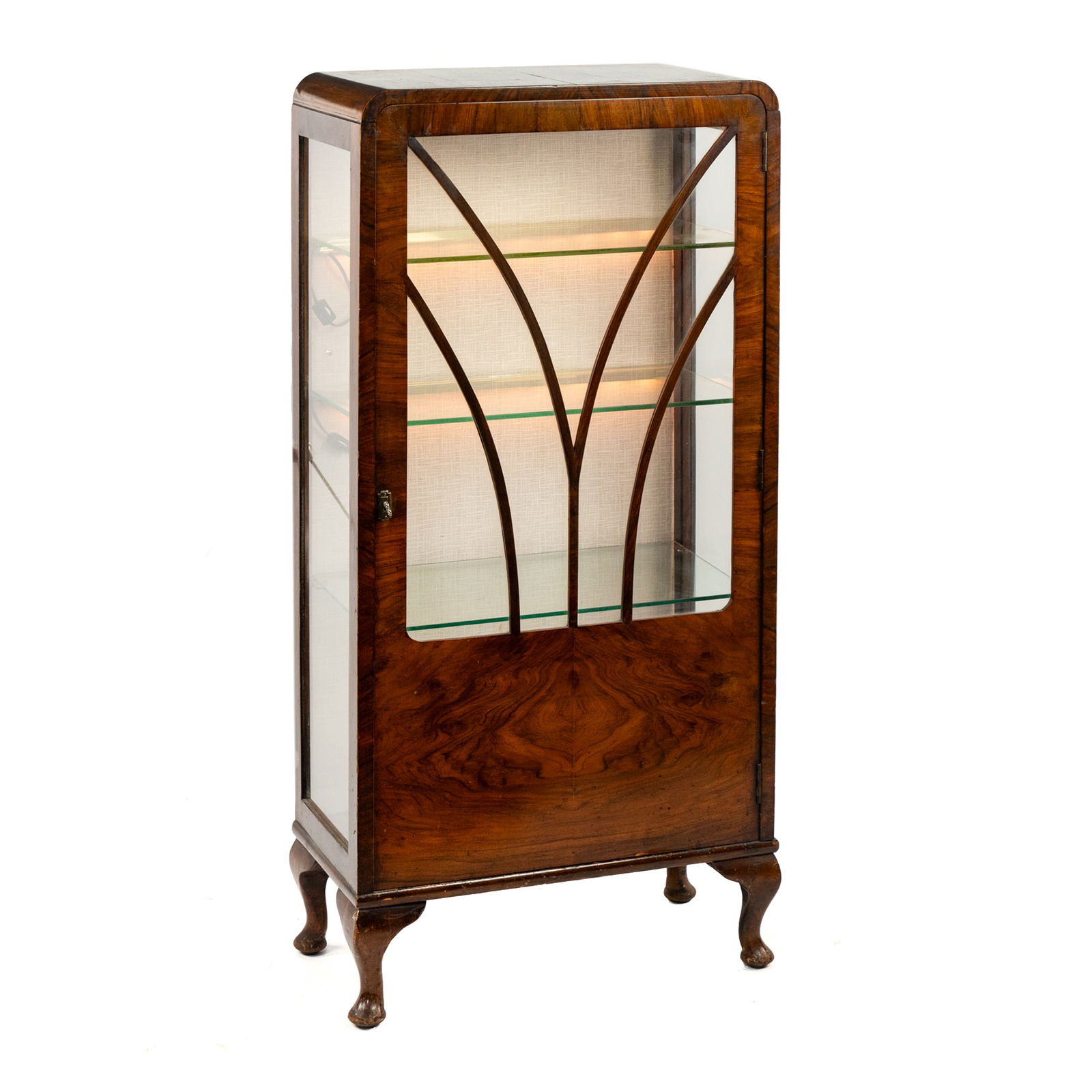 Queen Anne Style Mahogany Vitrine Cabinet: An antique Queen Anne style mahogany vitrine or curio cabinet having glass front door and side panels with three glass shelves and interior light.
