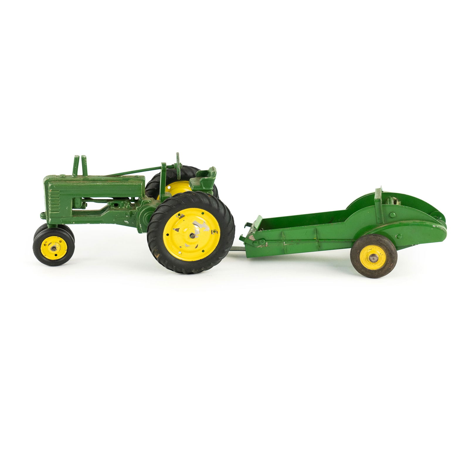 Vintage John Deere Die-Cast Steel Tractor Toy (1 of 7)