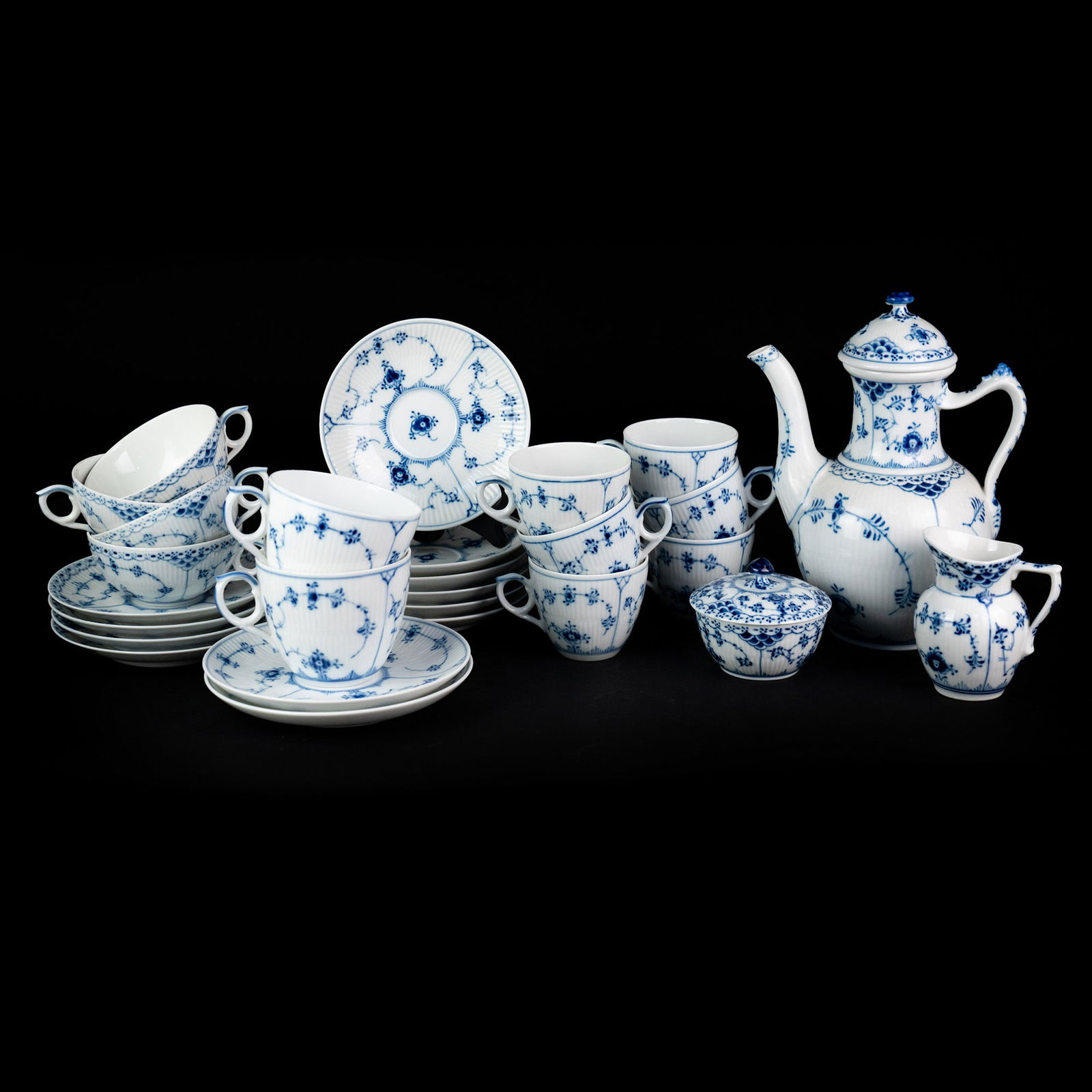 Royal Copenhagen Blue Fluted 27-Piece Tea Set (1 of 11)