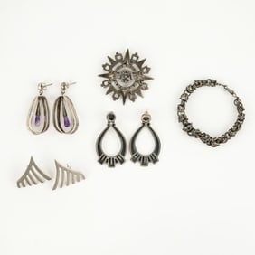 (5) Group of Assorted Mexican Sterling Silver Jewelry