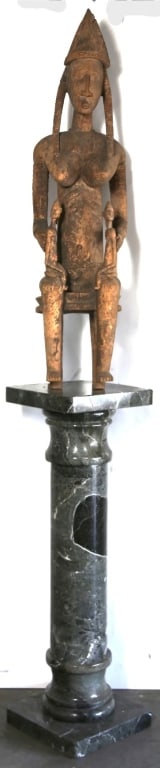 AFRICAN FERTULITY GODDESS SCULPTURE: African fertility goddess. Note: Each lot in this auction was stored in an active industrial warehouse. Accordingly, lots may exhibit dust and/or surface residue and may benefit from cleaning. Approxi