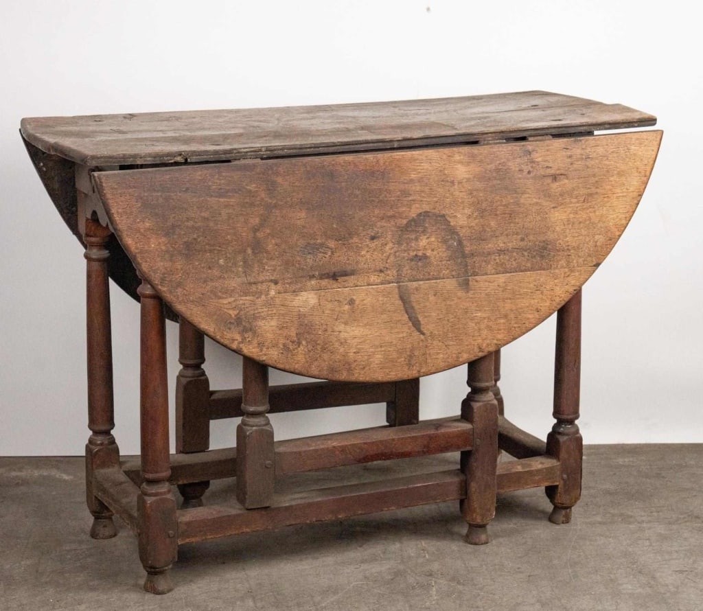 ENGLISH ANTIQUE DROP LEAF GATE LEG TABLE (1 of 5)