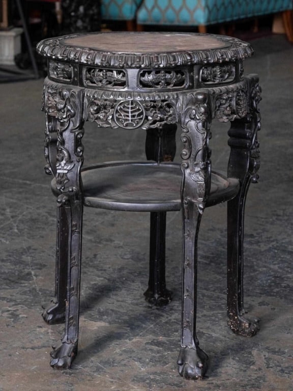 CHINESE ANTIQUE HAND-CARVED SIDE TABLE (1 of 3)
