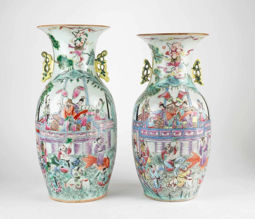 CHINESE FAMILLE ROSE ANTIQUE PORCELAIN VASES (1 of 6)