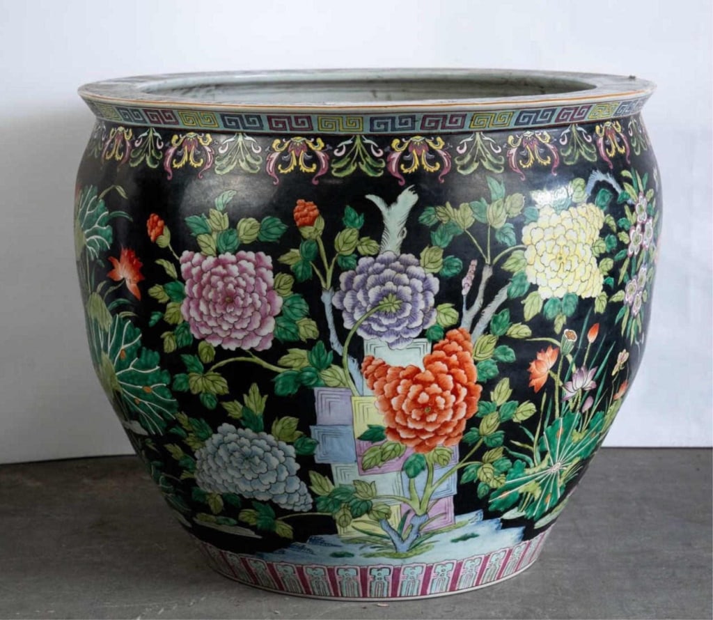 ASIAN MONUMENTAL PORCELAIN FISHBOWL: Asian monumental porcelain fishbowl. Note: Each lot in this auction was stored in an active industrial warehouse. Accordingly, lots may exhibit dust and/or surface residue and may benefit from cleanin
