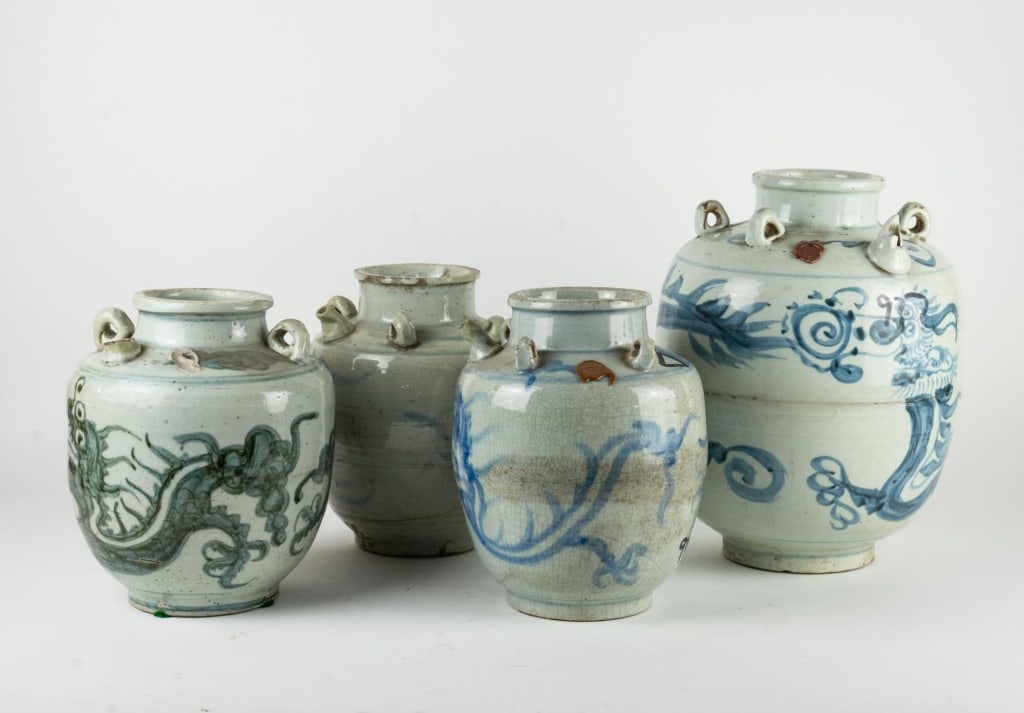 CHINESE ANTIQUE WATER VESSELS (1 of 7)