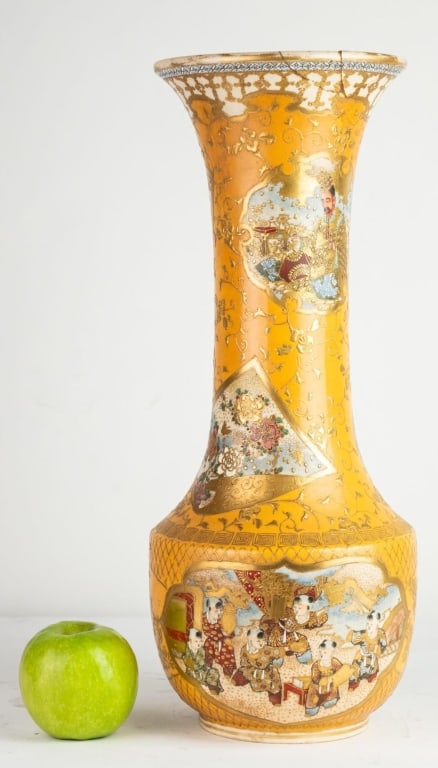 JAPANESE SATSUMA STYLE VASE IN YELLOW (1 of 6)
