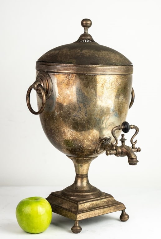 SILVERPLATE REGENCY STYLE ANTIQUE HOT WATER URN (1 of 7)