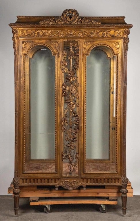 FRENCH ANTIQUE LOUIS XVI STYLE CARVED GILT CURIO CABINET (1 of 11)