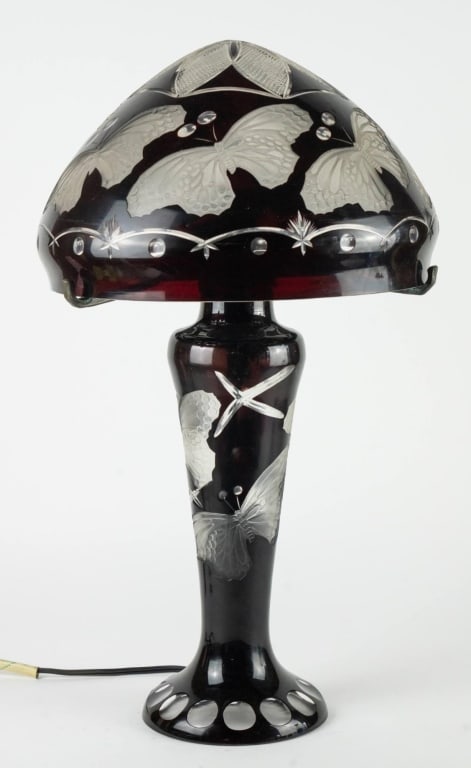 RUBY CUT TO CLEAR BUTTERFLY GLASS LAMP (1 of 5)