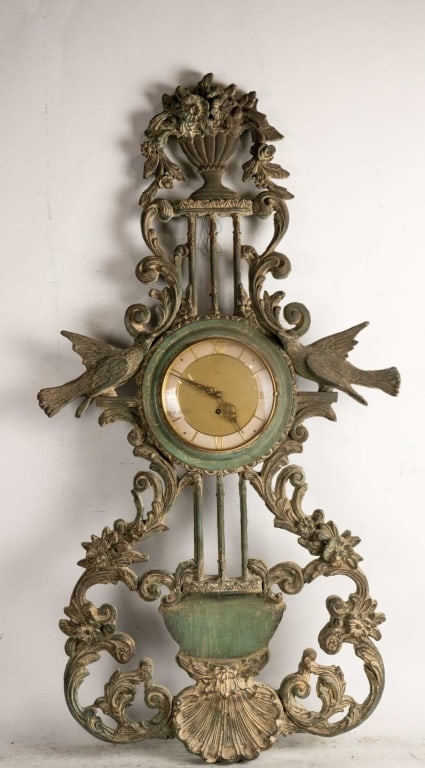 FRENCH PAINT DECORATED VINTAGE CLOCK (1 of 4)