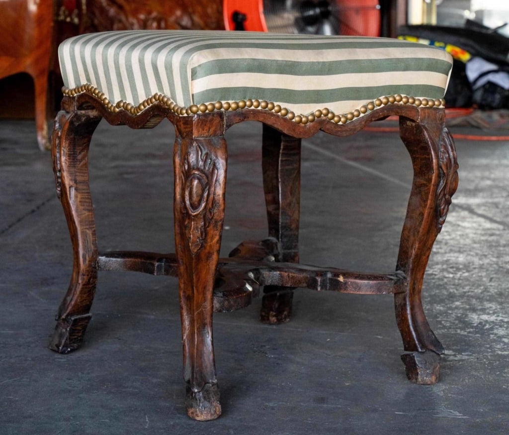 ITALIAN ANTIQUE HOOF FOOT STOOL: Italian antique hoof foot stool. Note: Each lot in this auction was stored in an active industrial warehouse. Accordingly, lots may exhibit dust and/or surface residue and may benefit from cleaning. A