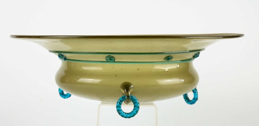 STEUBEN STYLE VINTAGE HAND BLOWN GLASS LAMPSHADE (1 of 6)