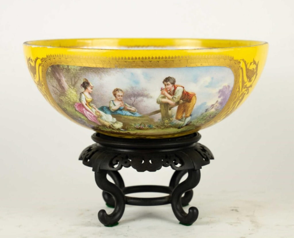 FRENCH SEVRES HAND PAINTED CENTER BOWL: French, 19th century. Hand painted Sevres center bowl on stand. Marked inside bowl. Note: Each lot in this auction was stored in an active industrial warehouse. Accordingly, lots may exhibit dust and/