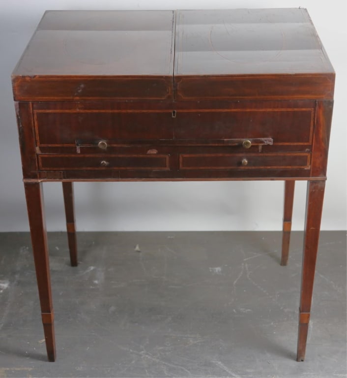 ENGLISH ANTIQUE MEN'S MAHOGANY INLAID HABERDASHERY: Fine fitted English antique men's Mahogany inlaid haberdashery. Note: Each lot in this auction was stored in an active industrial warehouse. Accordingly, lots may exhibit dust and/or surface residue a