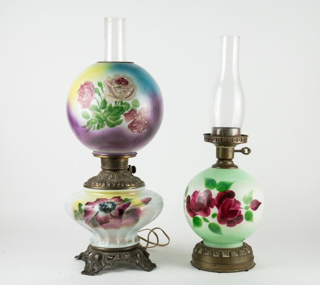 AMERICAN ANTIQUE VICTORIAN HURRICANE LAMPS (1 of 4)