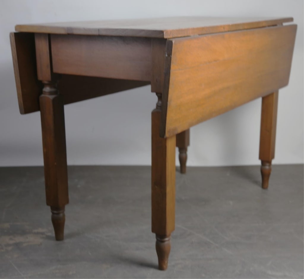 AMERICAN ANTIQUE WALNUT DROP LEAF TABLE (1 of 6)