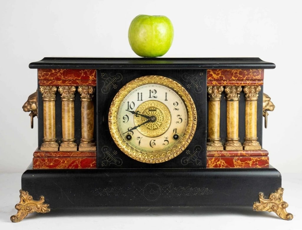 AMERICAN ANTIQUE SIX PILLAR MANTLE CLOCK: American antique six pillar mantle clock. Note: Each lot in this auction was stored in an active industrial warehouse. Accordingly, lots may exhibit dust and/or surface residue and may benefit from cl