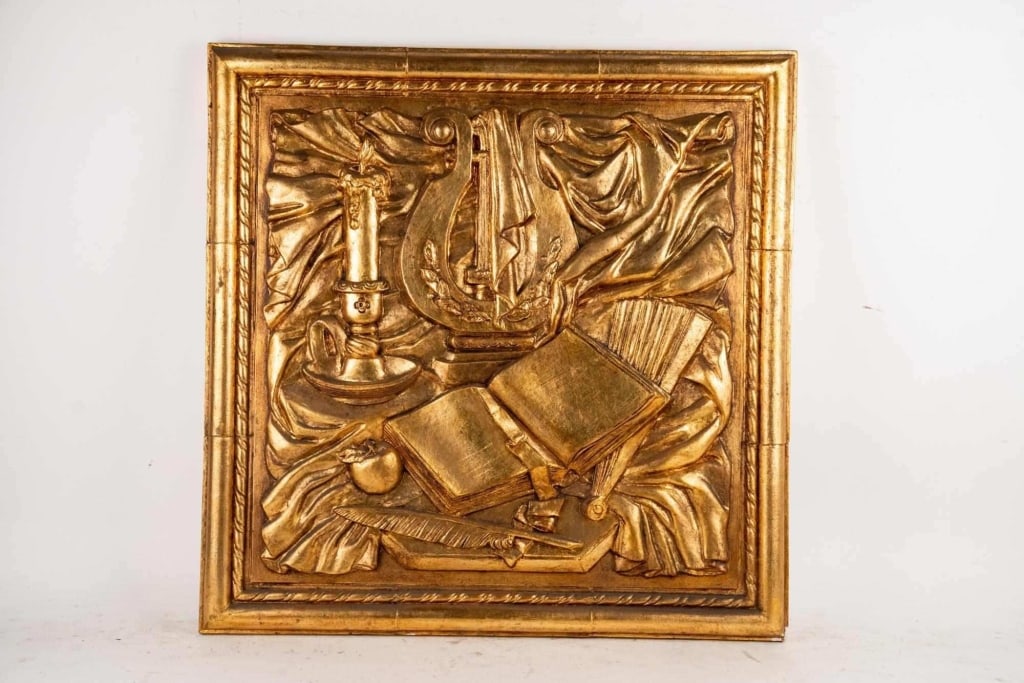 CLASSICAL GILT PLASTER RELIEF WALL HANGING (1 of 6)