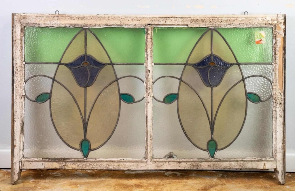 19TH C. ENGLISH ART NOUVEAU STAINED GLASS WINDOW (1 of 3)