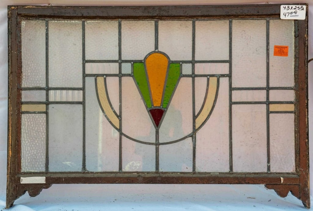 FRENCH ART NOUVEAU STAINED GLASS PANEL: French Art Nouveau stained glass panel with colorless textured leaded glass panels and a floral motif. Approximate dimensions: h. 25.5", w. 43" Disclaimer: This is an online court ordered bankruptcy s