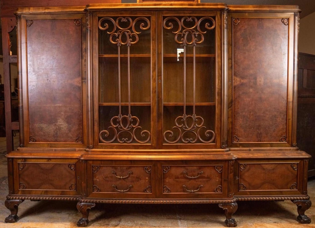 ENGLISH BURL WALNUT VITRINE BUFFET (1 of 4)