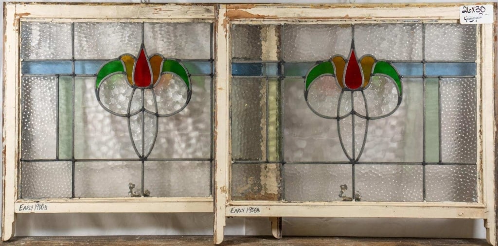 PAIR OF FRENCH ART NOUVEAU STAINED GLASS PANELS: Pair of French Art Nouveau stained glass panels with floral medallion. Approximate dimensions: h. 26", w. 30" Disclaimer: This is an online court ordered bankruptcy sale. Participating bidders must ha
