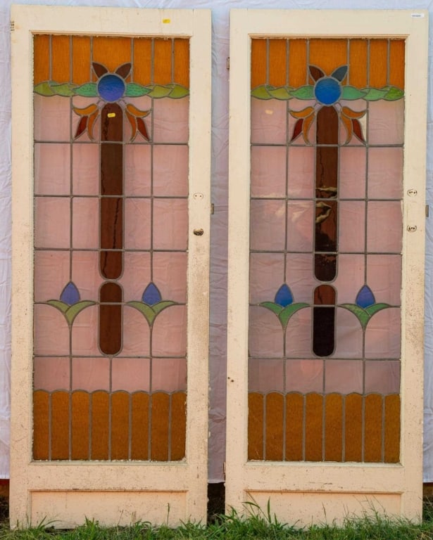 PAIR OF ART NOUVEAU STAINED LEADED GLASS DOORS (1 of 4)