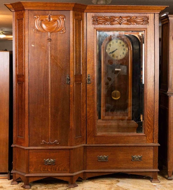 MONUMENTAL ART NOUVEAU WARDROBE (1 of 6)