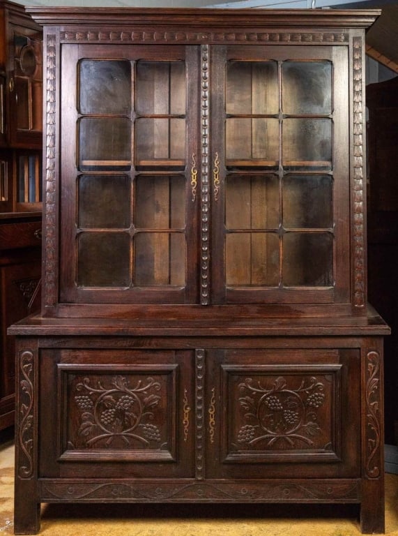 ENGLISH CARVED OAK BOOKCASE (1 of 4)