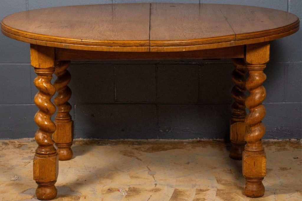 19TH C. ENGLISH BARLEY TWIST LEG TABLE (1 of 3)
