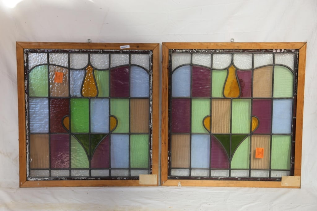 PAIR OF ANTIQUE CONTINENTAL STAINED GLASS PANELS (1 of 4)