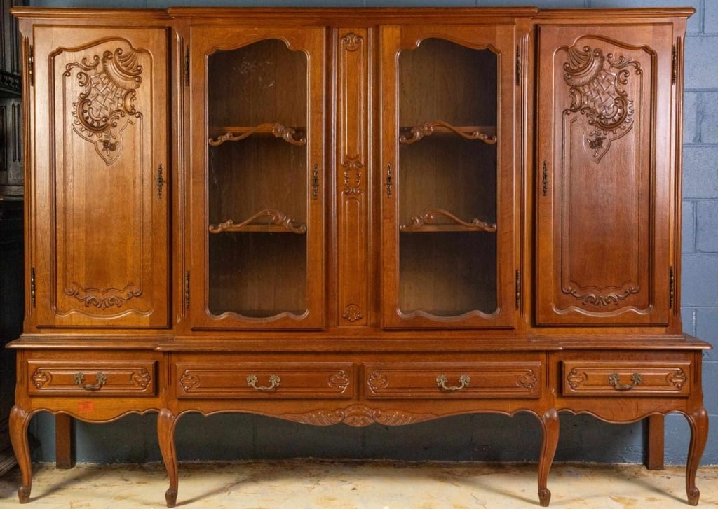 FRENCH OAK BUFFET DEUX CORPS (1 of 4)