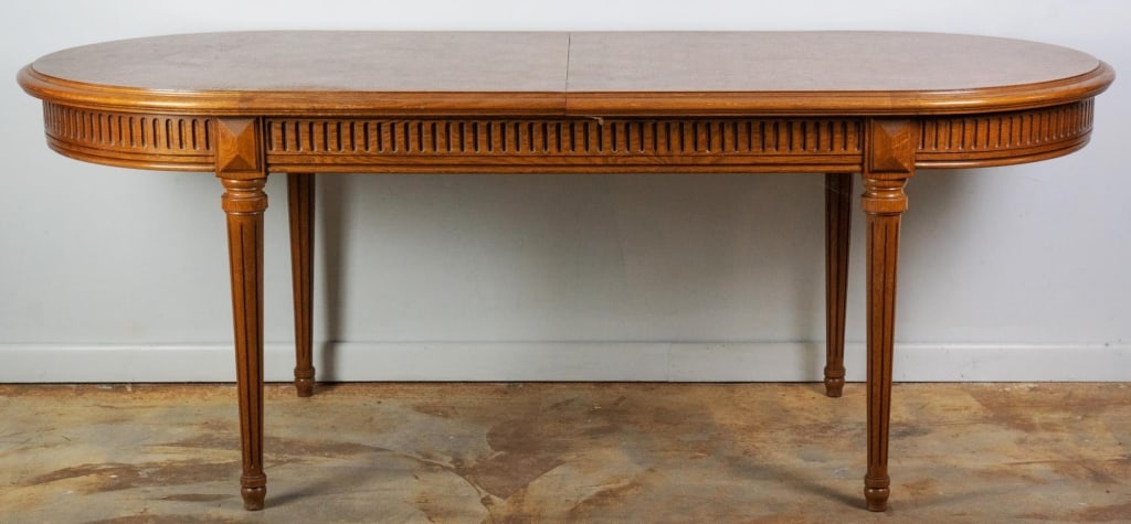 FRENCH LOUIS XVI STYLE PARQUETRY OAK DINING TABLE (1 of 3)