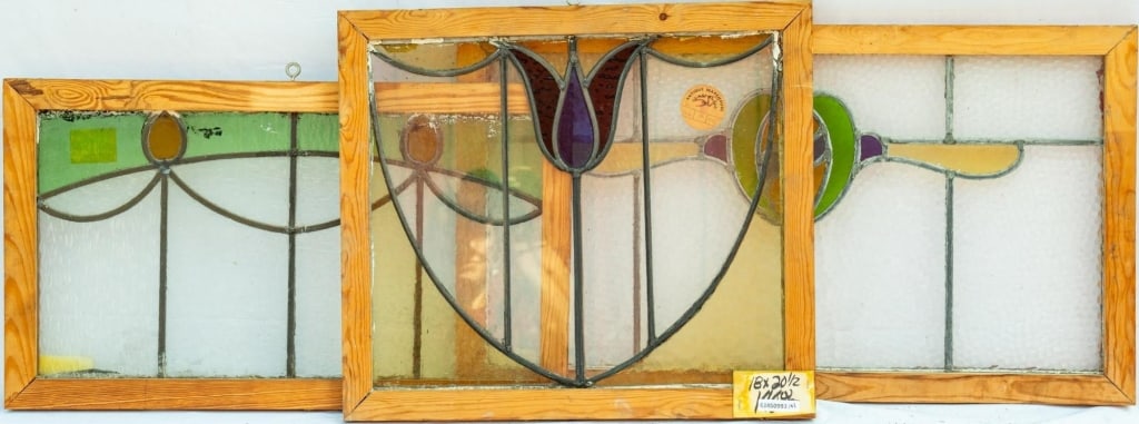 THREE CONTINENTAL STAINED GLASS PANELS (1 of 3)
