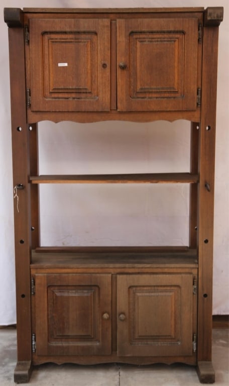 ENGLISH OAK ADJUSTABLE TALL VALET (1 of 5)