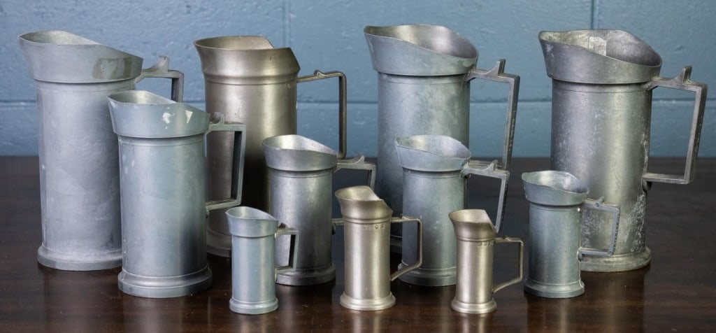 11 PEWTER MEASURING JUGS (1 of 4)