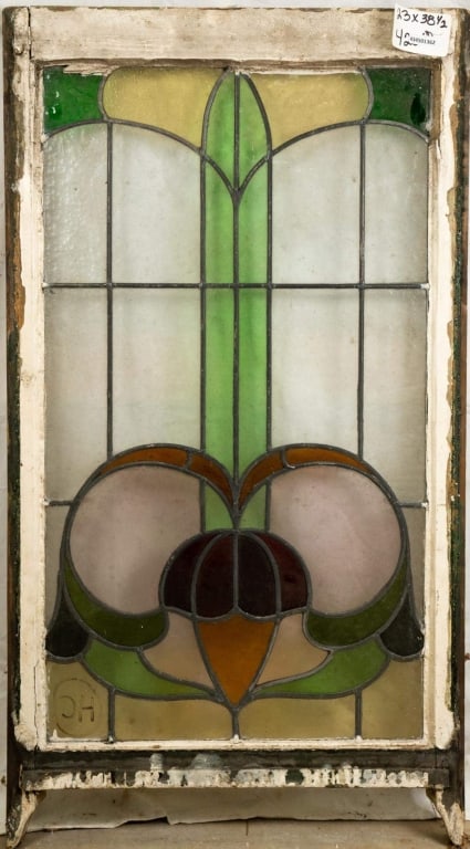 ANTIQUE STAINED GLASS PANEL: Antique stained glass panel. Approximate dimensions: h. 38.5", w. 23 Disclaimer: This is an online court ordered bankruptcy sale. Participating bidders must have a credit card on file with Live Auctio