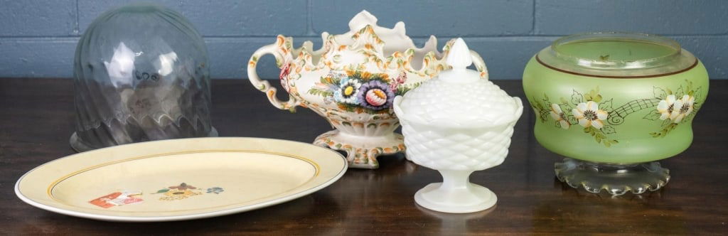 5 ASSORTED GLASS & POTTERY ARTICLES (1 of 4)