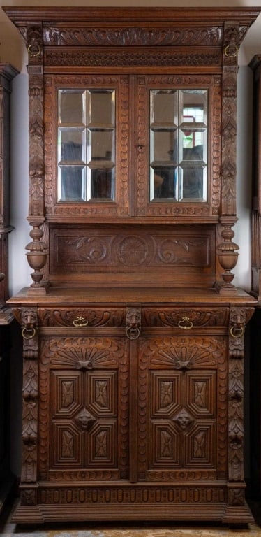 FRENCH RENAISSANCE REVIVAL VINTRINE BUFFET (1 of 4)
