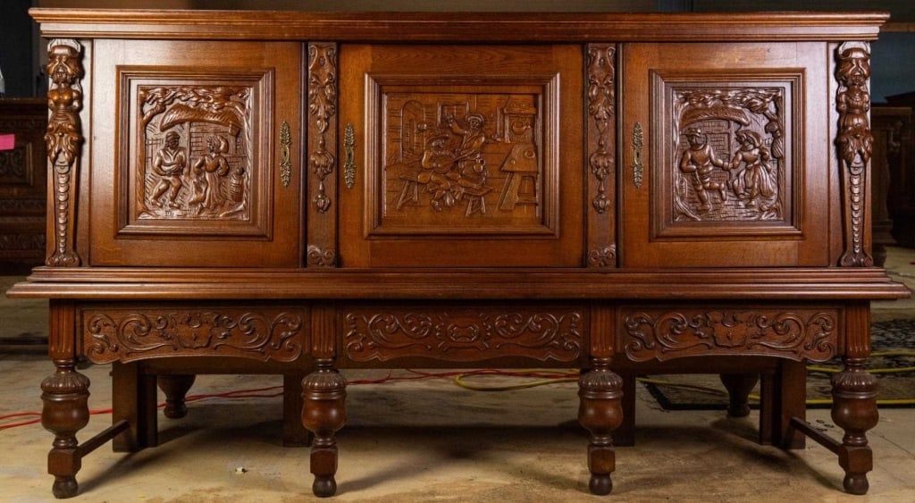 MONUMENTAL FRENCH CARVED OAK SIDEBOARD (1 of 5)