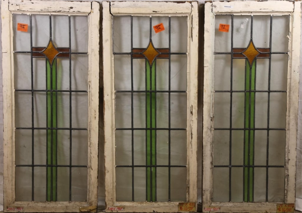 THREE CONTINENTAL ART DECO STAINED GLASS PANEL (1 of 3)