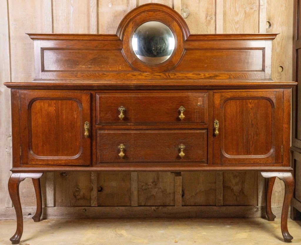 ENGLISH QUEEN ANNE STYLE OAK SIDEBOARD (1 of 4)