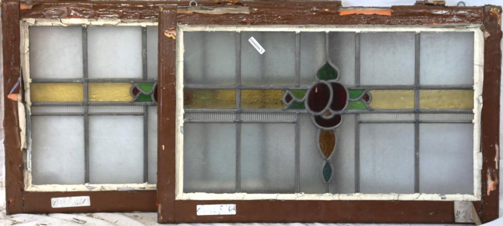 PAIR OF ANTIQUE IRISH STAINED GLASS PANELS (1 of 3)