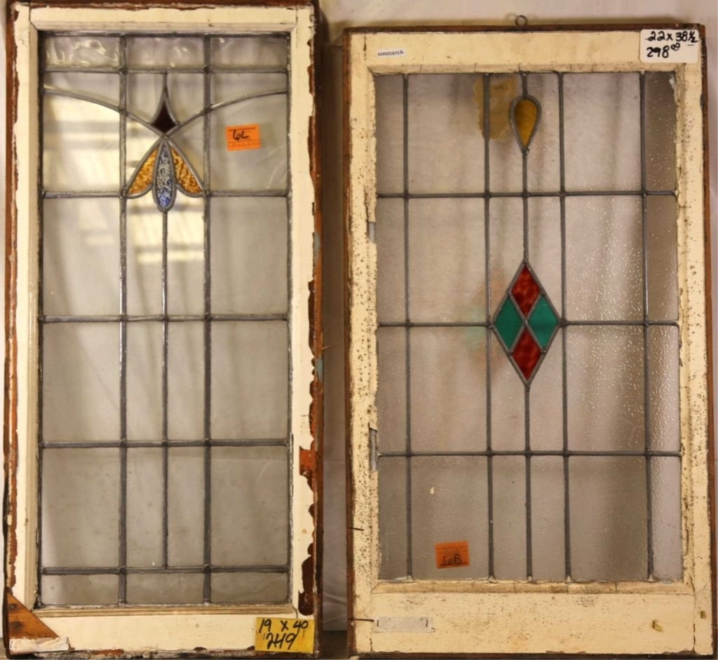 TWO CONTINENTAL ART DECO STAINED GLASS PANELS (1 of 5)