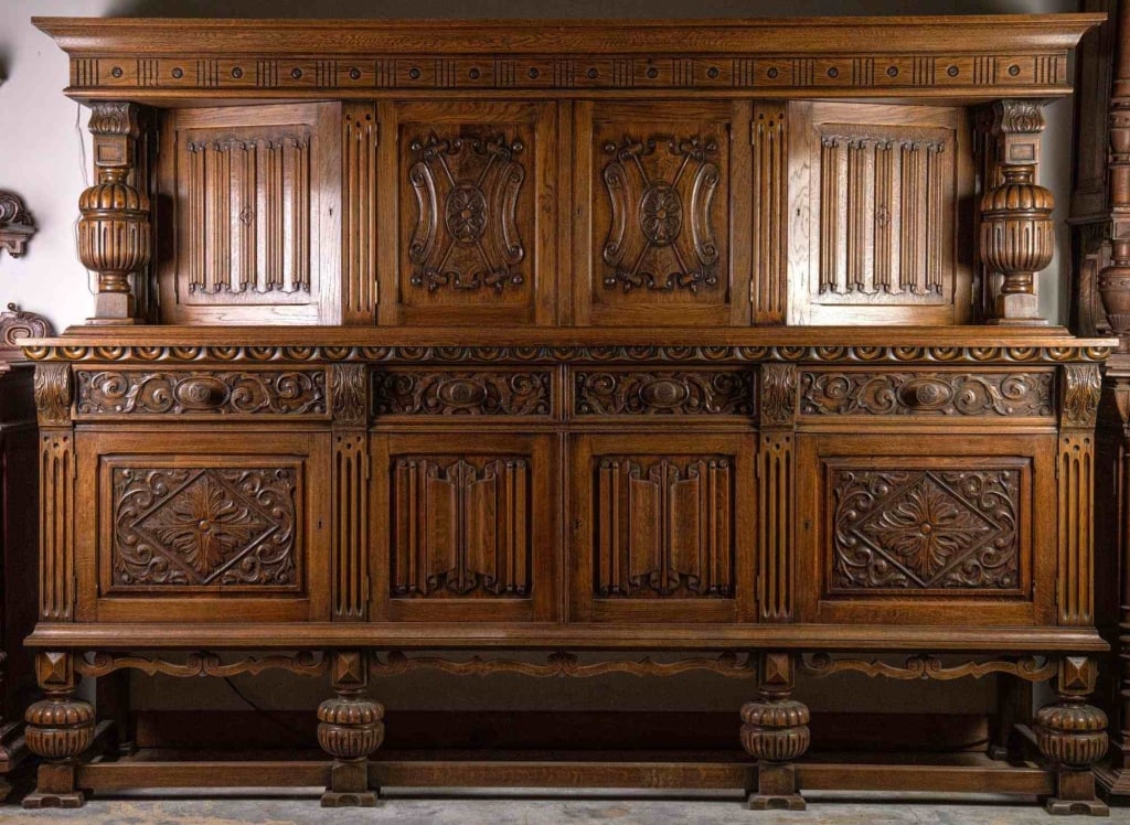 FRENCH RENAISSANCE REVIVAL CARVED OAK SIDEBOARD (1 of 5)