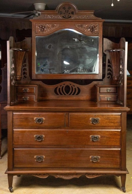 FRENCH MAHOGANY LADIES DRESSING VALET (1 of 4)