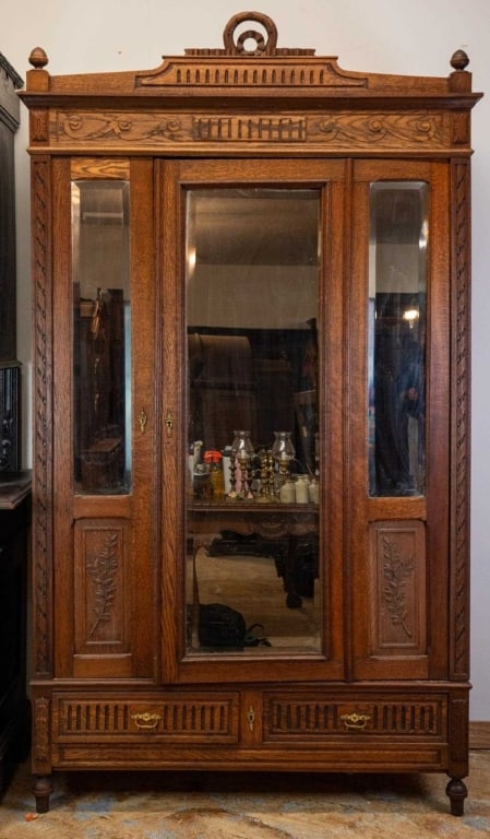 FRENCH CARVED OAK ARMOIRE (1 of 5)