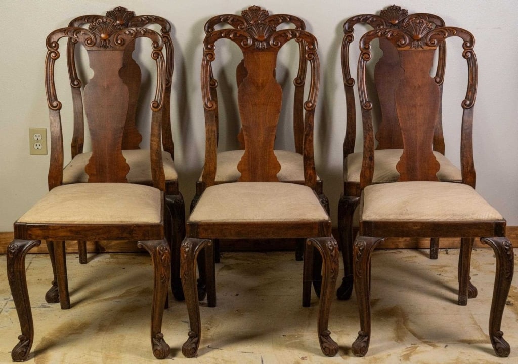 SET OF 6 FRENCH WALNUT CHAIRS (1 of 4)
