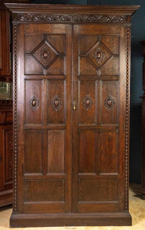 19TH C. ENGLISH OAK WARDROBE (1 of 5)